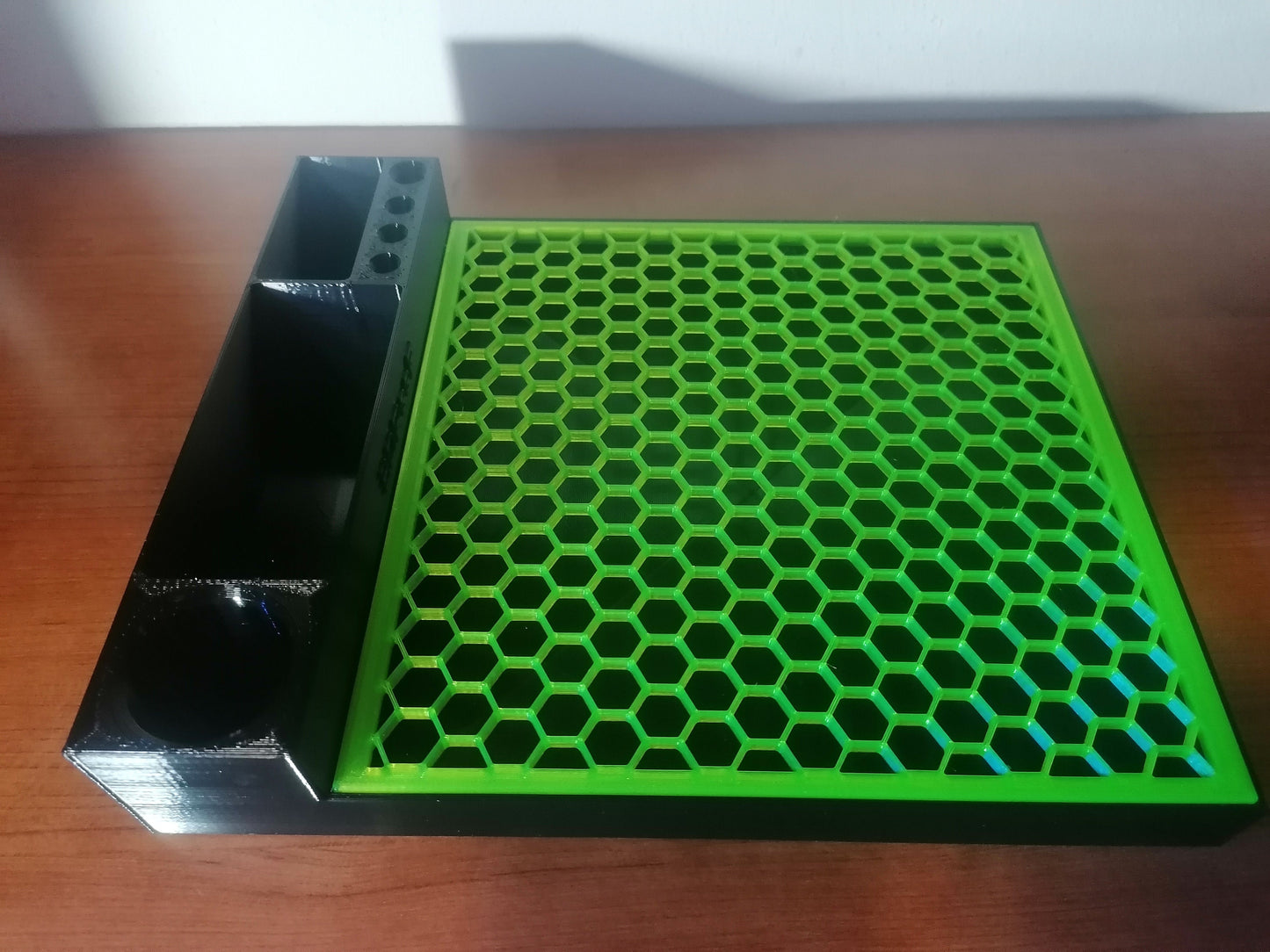 Frag Factory Pro Support table