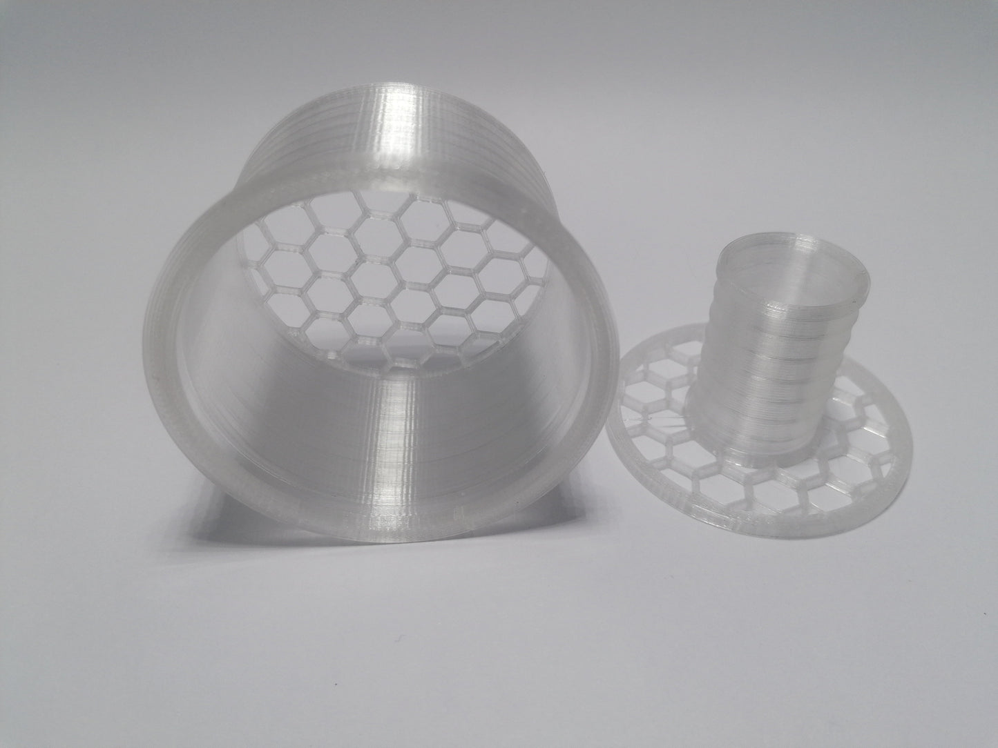 Feeding Portal compatible with all types mesh screen tops Jumpguard Red Sea