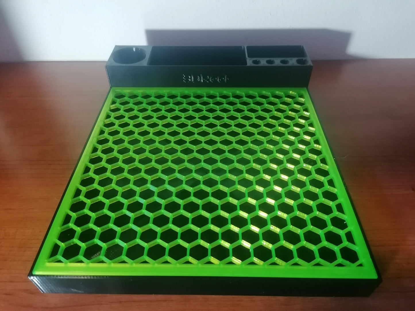 Frag Factory Pro Support table