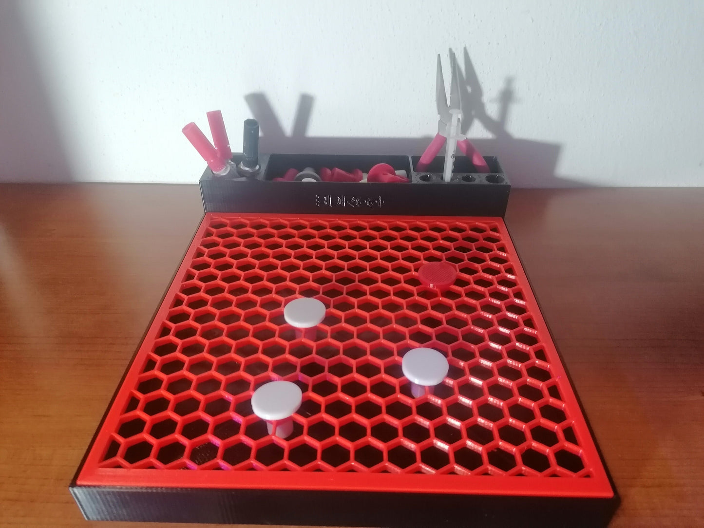 Frag Factory Pro Support table