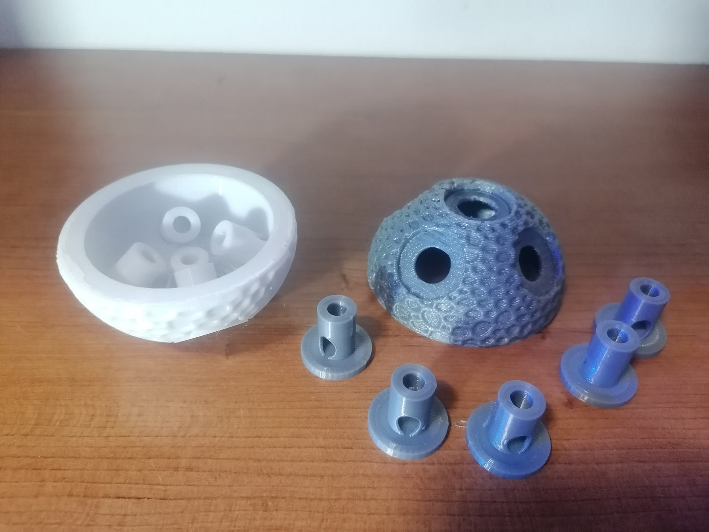 Zoaball Coral frag Plug Holder